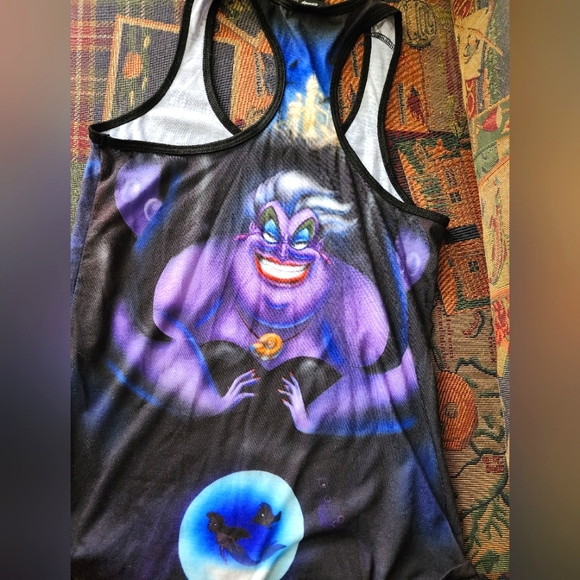 Disney Tank - Picture 2 of 3